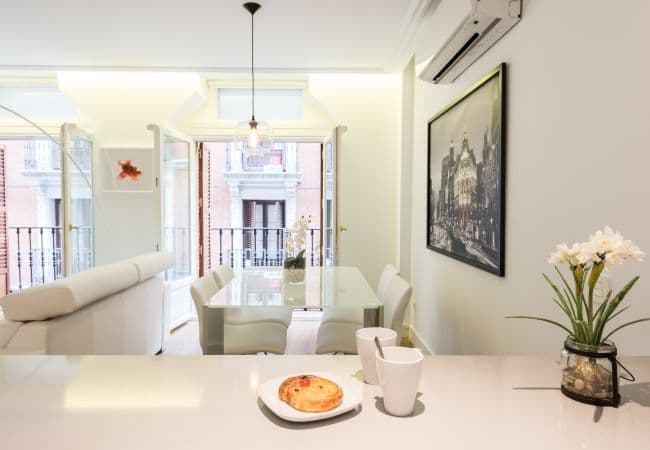 Madrid, Cortes — 7